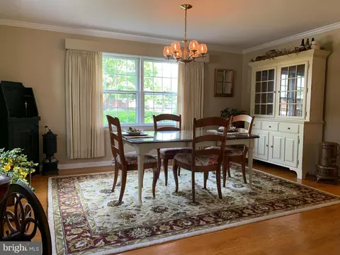 Dining - 301 S Locust St, Lititz, PA 17543 photo 1 of 3
