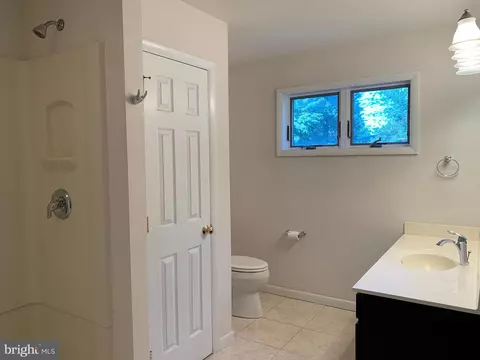 Bath - 301 S Locust St, Lititz, PA 17543 photo 7 of 7