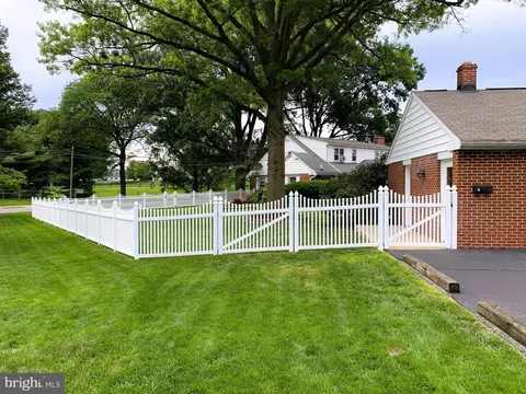 Exterior - 301 S Locust St, Lititz, PA 17543 photo 5 of 38