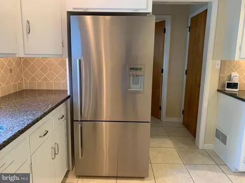 Kitchen - 301 S Locust St, Lititz, PA 17543 photo 11 of 13