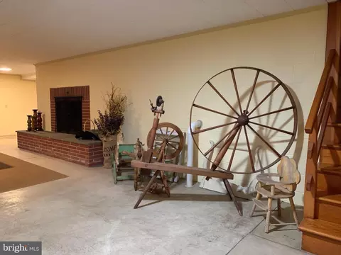 Entry Way - 301 S Locust St, Lititz, PA 17543 photo 7 of 7