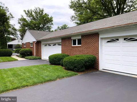 Other - 301 S Locust St, Lititz, PA 17543 photo 1 of 28