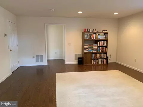 Living - 301 S Locust St, Lititz, PA 17543 photo 6 of 7