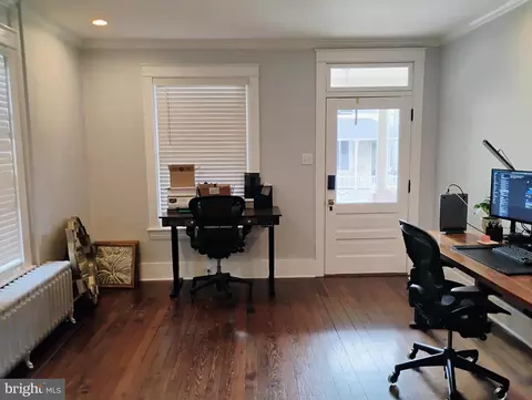 111 E Lincoln Ave, Lititz, PA 17543 photo 3