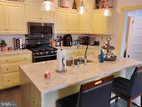 111 E Lincoln Ave, Lititz, PA 17543 photo 6