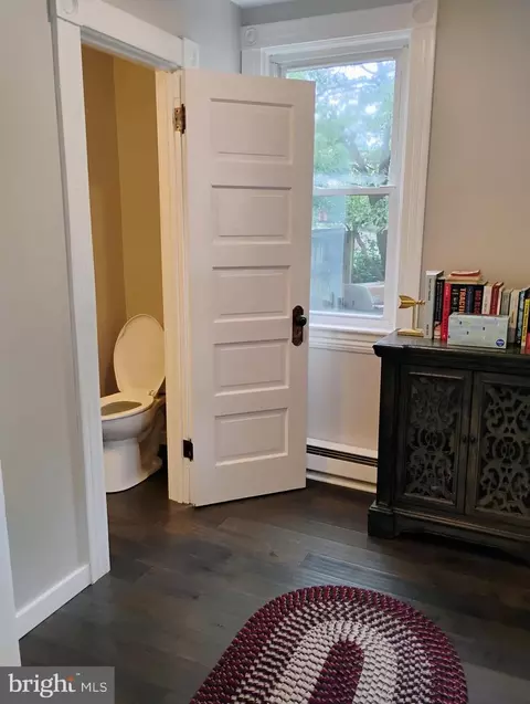 111 E Lincoln Ave, Lititz, PA 17543 photo 8