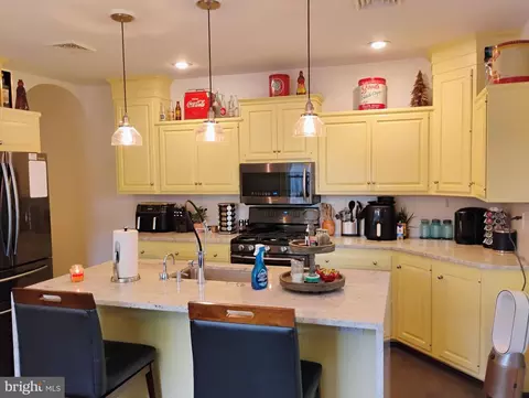 111 E Lincoln Ave, Lititz, PA 17543 photo 5