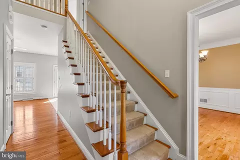 Entry Way - 2717 Kreider Rd, Lititz, PA 17543 photo 1 of 6