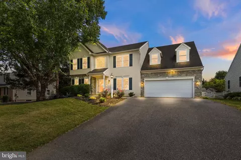 Exterior - 2717 Kreider Rd, Lititz, PA 17543 photo 2 of 6