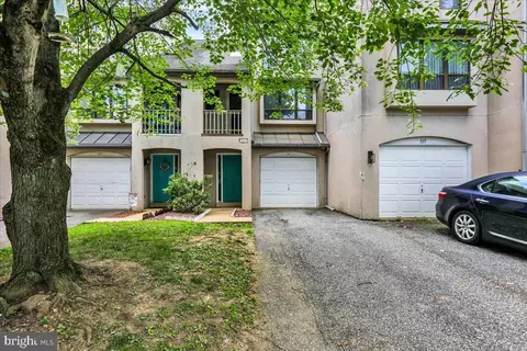 341 Windgate Ct, Millersville, PA 17551