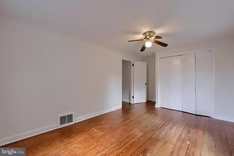 Bedroom - 309 E 2nd Ave, Lititz, PA 17543 photo 1 of 4