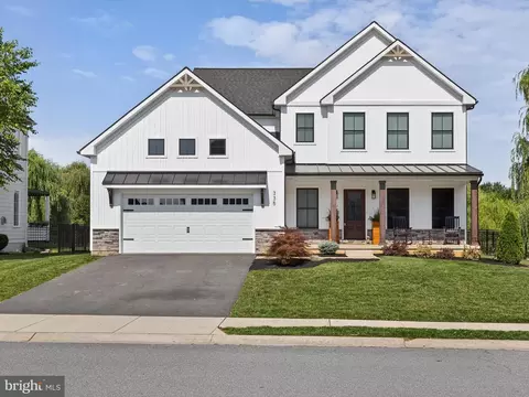 335 Royal Hunt Way, Lititz, PA 17543