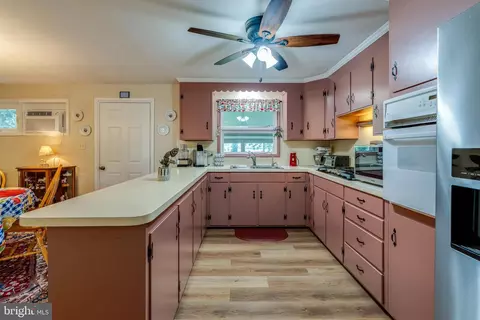 600 Kissel Hill Rd, Lititz, PA 17543 photo 17
