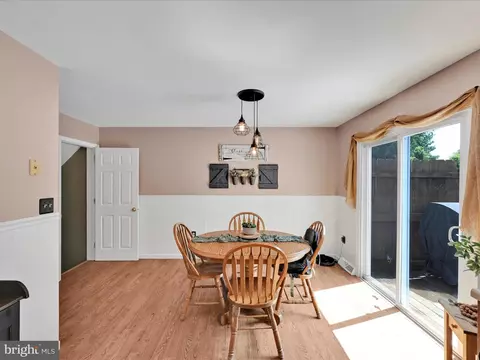 Dining - 52 Brookfield Rd, Lititz, PA 17543 photo 1 of 1