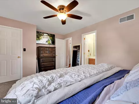 Bedroom - 52 Brookfield Rd, Lititz, PA 17543 photo 2 of 5