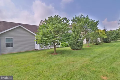 1353 Fieldstone Dr, Mount Joy, PA 17552 photo 31