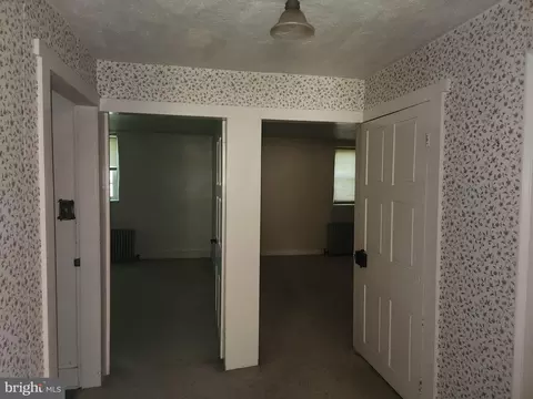 Entry Way - 180 Range Rd, Mount Joy, PA 17552 photo 5 of 8