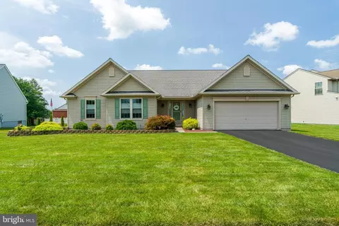 280 Greystone Ln, Quarryville, PA 17566