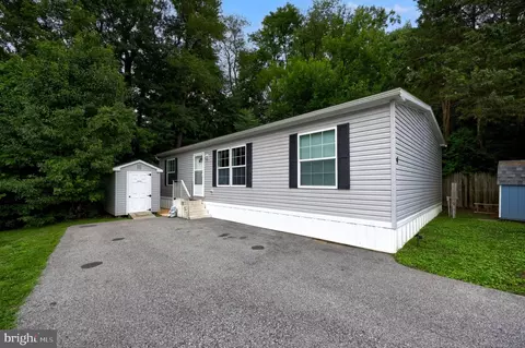 4 Brackbill Ct, Quarryville, PA 17566