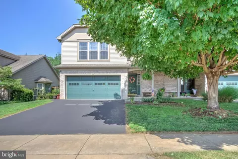 75 Gentleness Dr, Ephrata, PA 17522