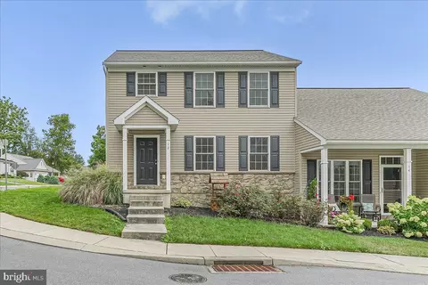 12 Jasper Ln, Christiana, PA 17509