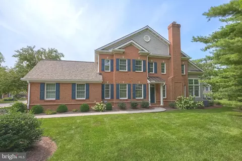 605 Northfield Rd, Lititz, PA 17543