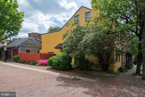 108 E Vine St, Lancaster, PA 17602