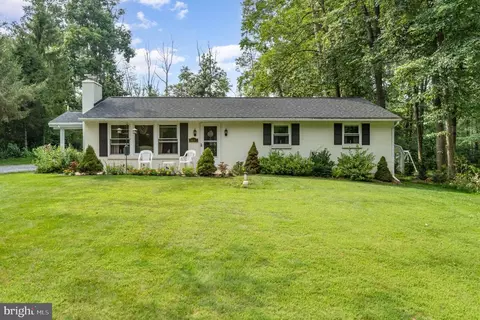 1890 Furnace Hill Rd, Denver, PA 17517