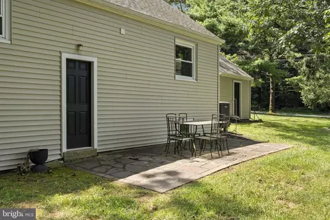 Exterior - 261 Park Ave, Lititz, PA 17543 photo 10 of 10