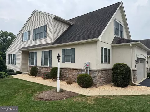 530 Whitechapel Rd, Lancaster, PA 17603