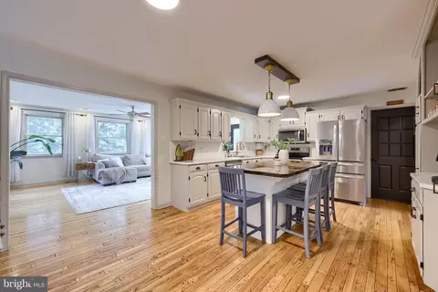 246 Hickory Dr, Lititz, PA 17543 photo 10
