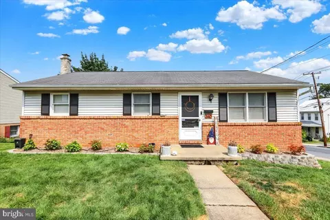 340 Lincoln Ave, Ephrata, PA 17522