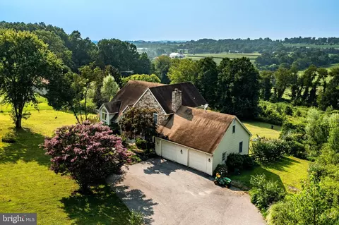 449 Noble Rd, Atglen, PA 19310
