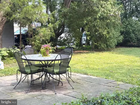 Exterior - 112 N New St, Lititz, PA 17543 photo 17 of 17