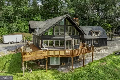 160 Fairview Rd, Kirkwood, PA 17536