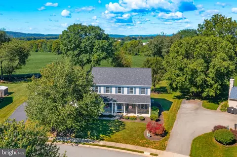 150 N King St, Maytown, PA 17550