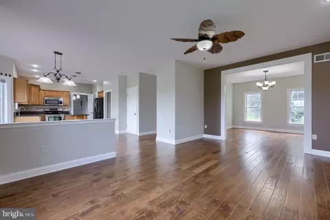421 Wagonwheel Rd, Lititz, PA 17543 photo 8