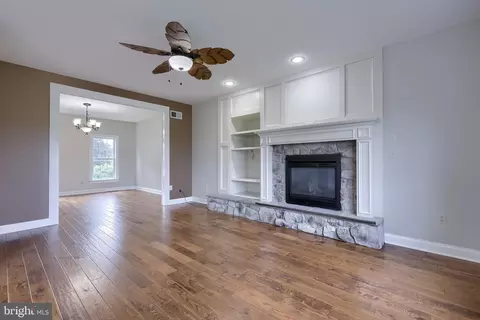 421 Wagonwheel Rd, Lititz, PA 17543 photo 9
