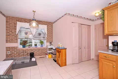 339 Cambridge Ln, Lititz, PA 17543 photo 25