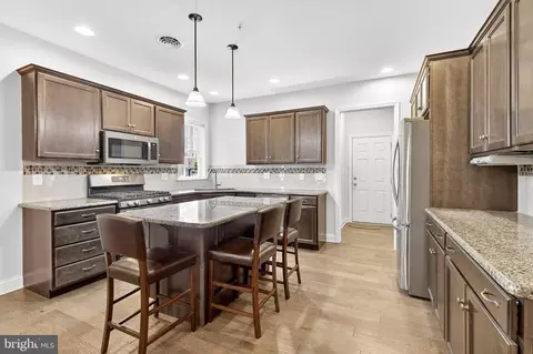 Other - 349 Pin Oak Dr, Lititz, PA 17543 photo 5 of 11