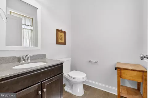 Entry Way - 349 Pin Oak Dr, Lititz, PA 17543 photo 5 of 9