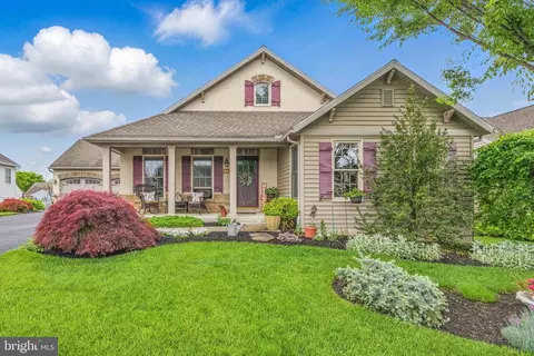 616 Auburn Dr, Manheim, PA 17545