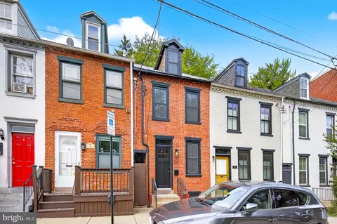 110 N Plum St, Lancaster, PA 17602