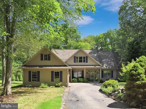 15 Winding Way, Denver, PA 17517