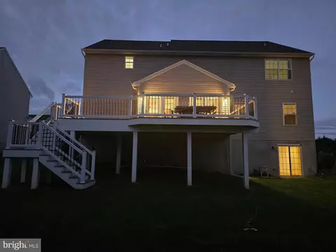 625 Warminster Ln, Lititz, PA 17543 photo 3