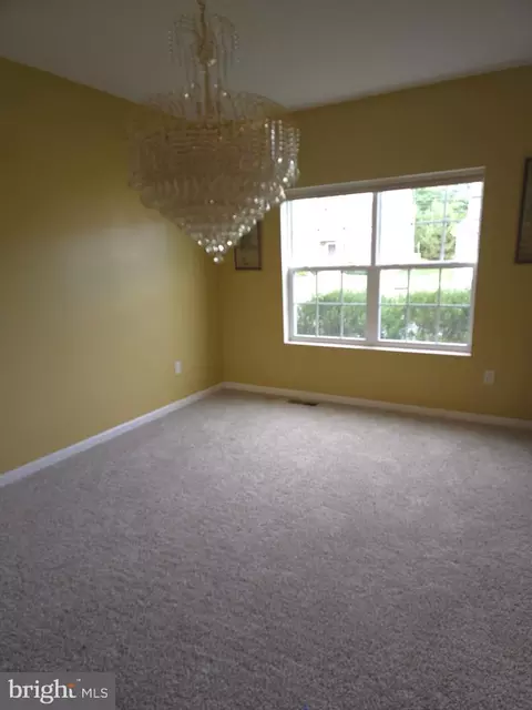 625 Warminster Ln, Lititz, PA 17543 photo 6