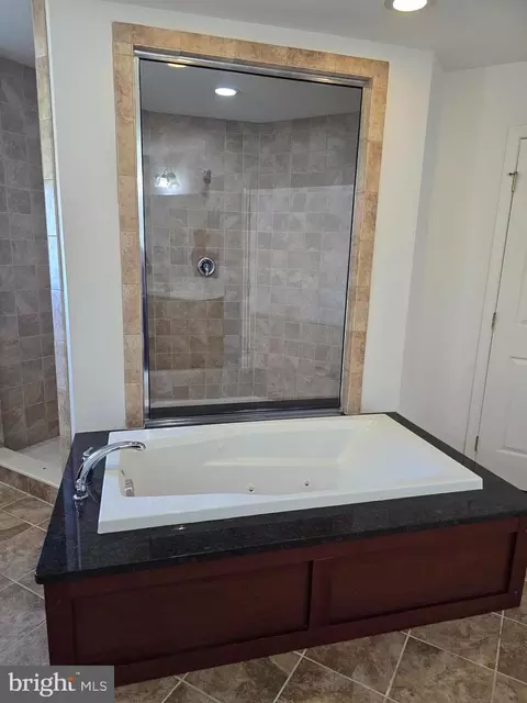 625 Warminster Ln, Lititz, PA 17543 photo 36