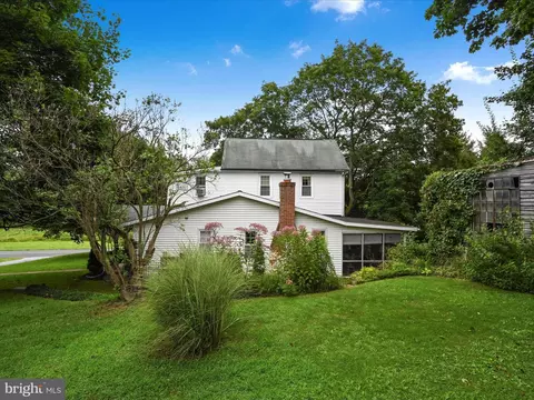 Exterior - 18 Zartman Mill Rd, Lititz, PA 17543 photo 8 of 12