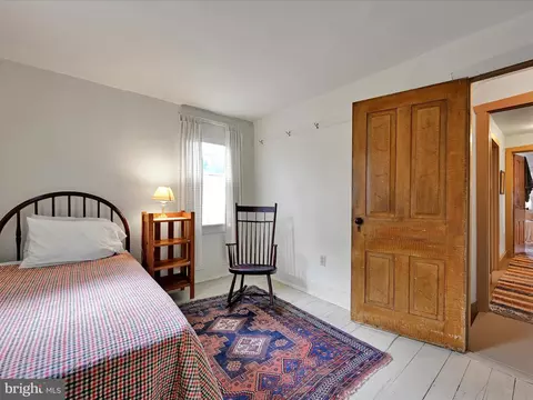 Bedroom - 18 Zartman Mill Rd, Lititz, PA 17543 photo 1 of 8