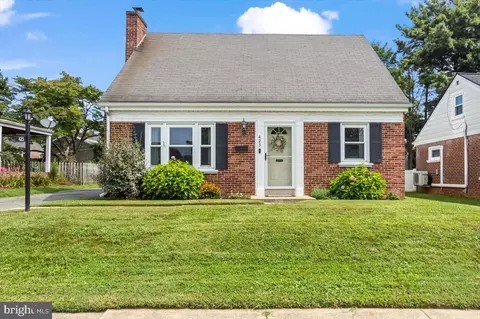 423 Hilton Dr, Lancaster, PA 17603